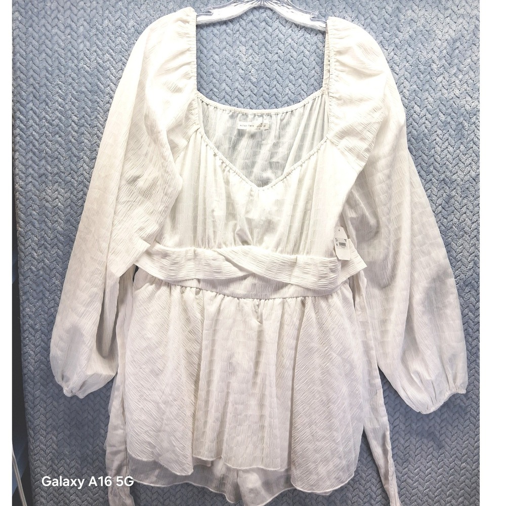 Altar'd State White Textured Long Sleeve Romper Womens XXL NWT Bridal Boho